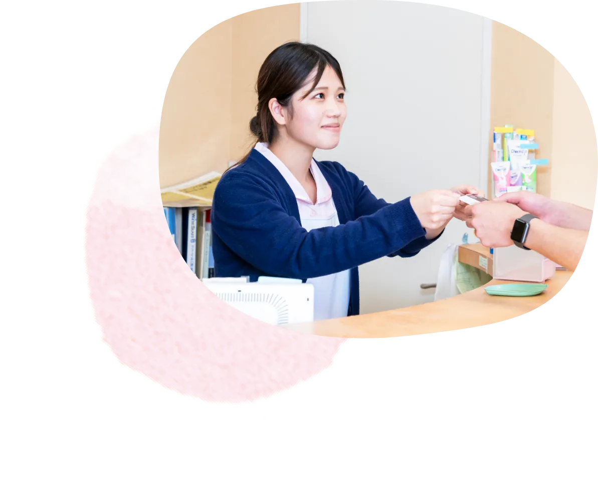 お子さまにも年配の方にも優しく接しています