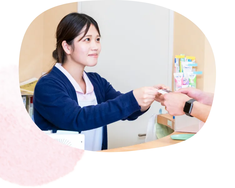 お子さまにも年配の方にも優しく接しています